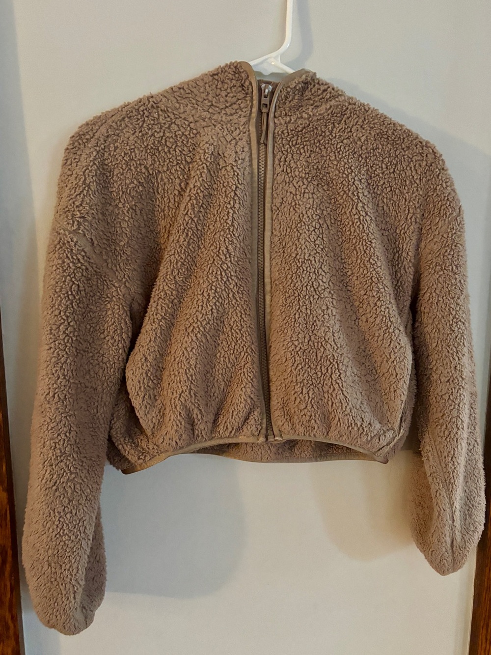 Athleta Girl Sherpa Full Zip Up Cropped Hoodie Size 12 (Large)